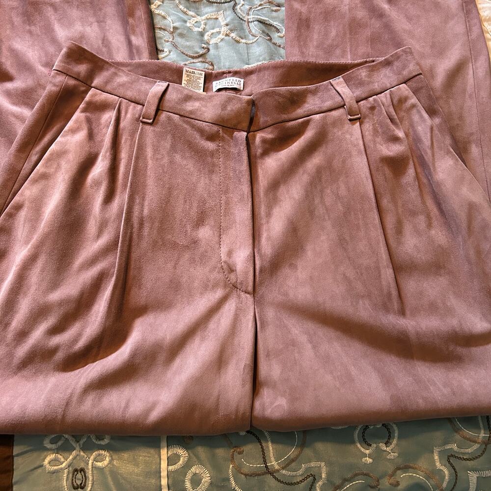 Brunello Cucinelli Suede Trousers Pleated Straight-Leg
Ankle size 12 - Picture 6 of 9
